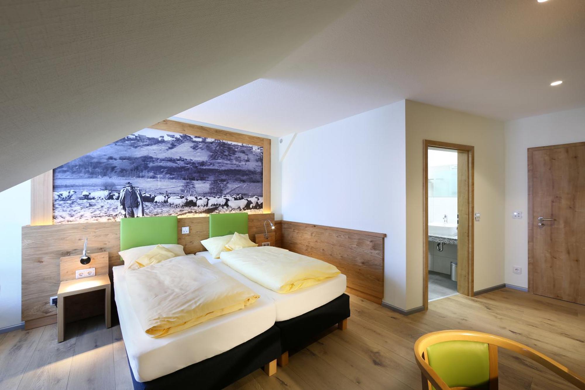 Landgasthof Kaiser Bad Wünnenberg Δωμάτιο φωτογραφία